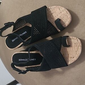 Donald/Pliner women's cork wedge sandals in black suede size 5.5